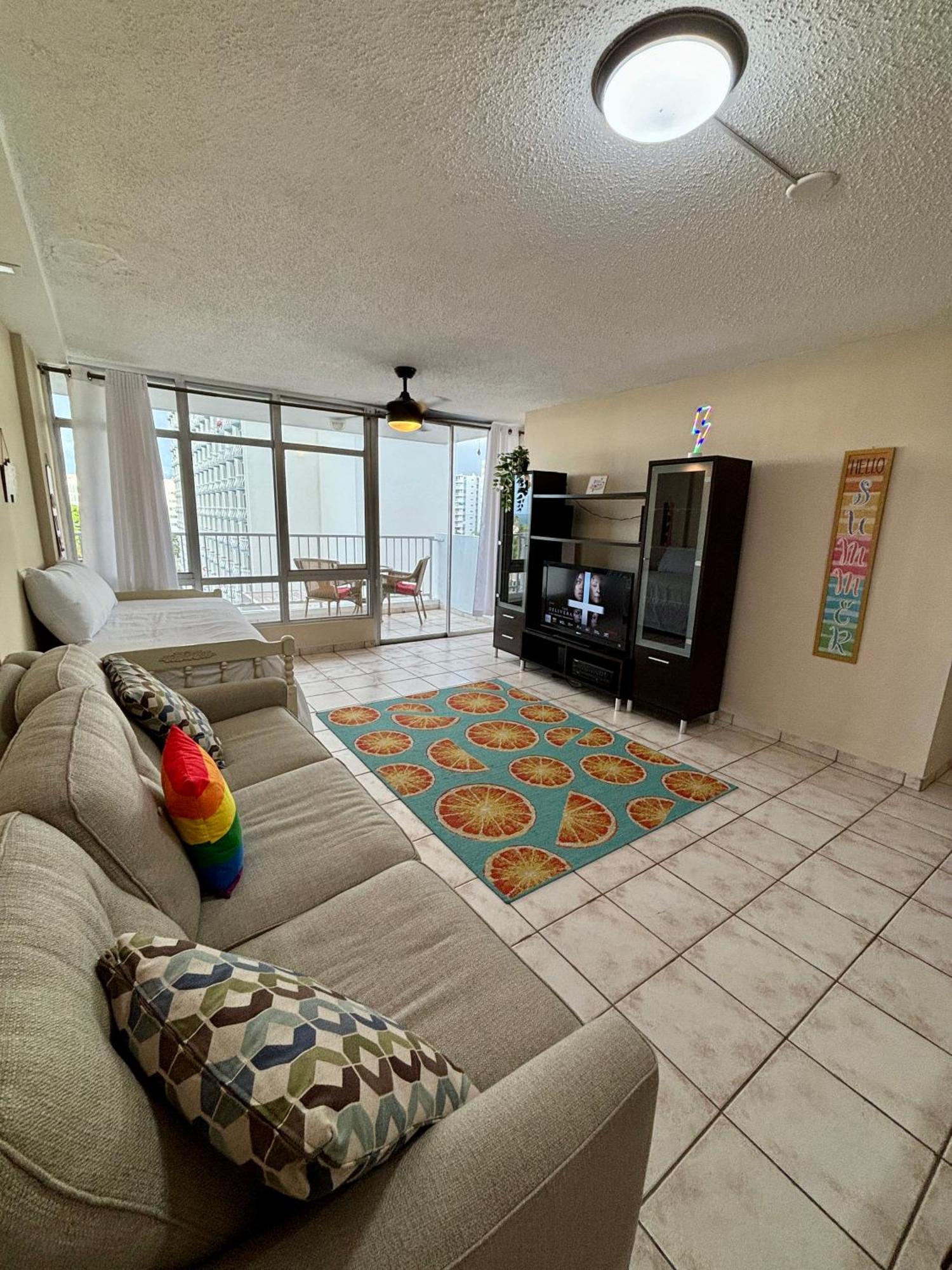 Downtown Beachfront Isla Verde Luxury Apartment Сан Хуан Екстериор снимка